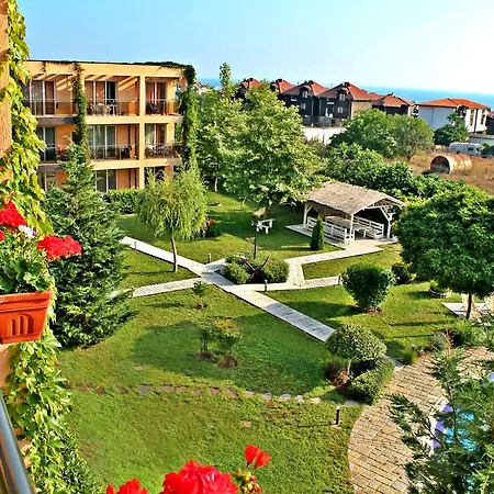 Апартамент Sozopoli Hills Созопол